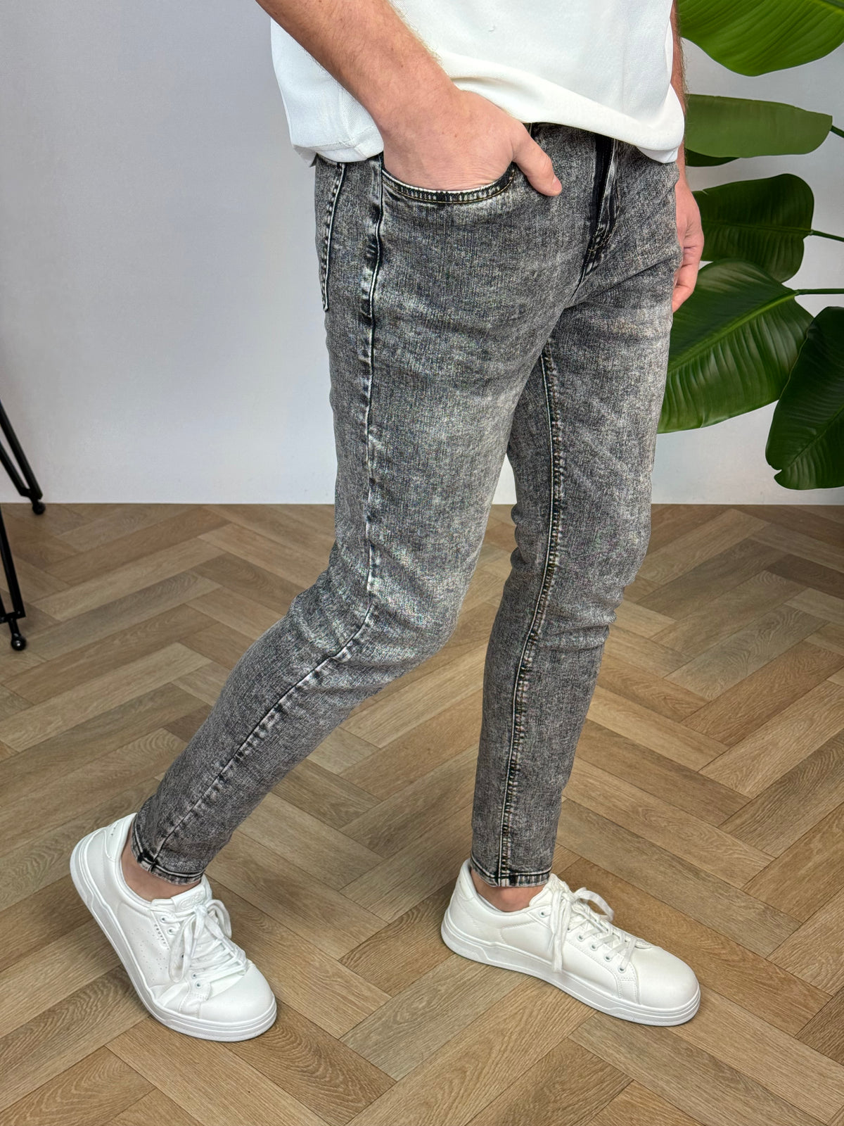 Schmal geschnittene Jeans | Ryder | Grau