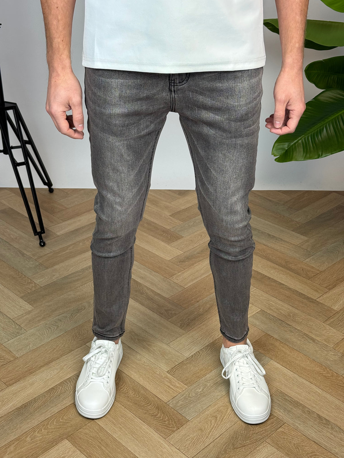 Schmal geschnittene Jeans | Ryder | Dunkelgrau
