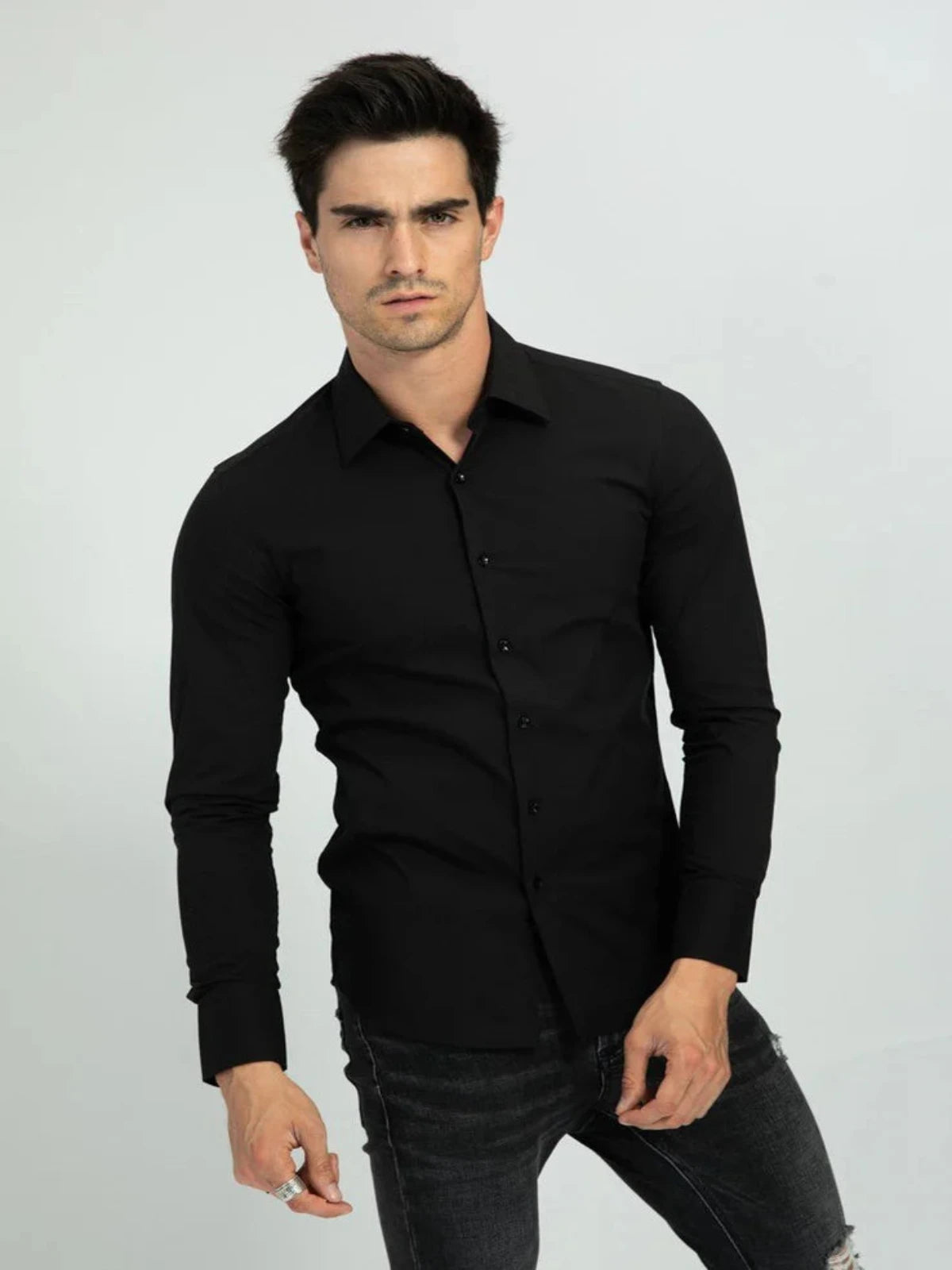 Slim-Fit-Hemd mit langen Ärmeln | Novara | Schwarz